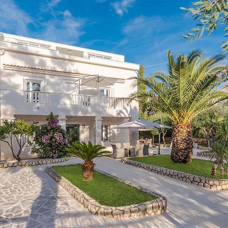 Villa Bella With Pool ノヴァリャ エクステリア 写真